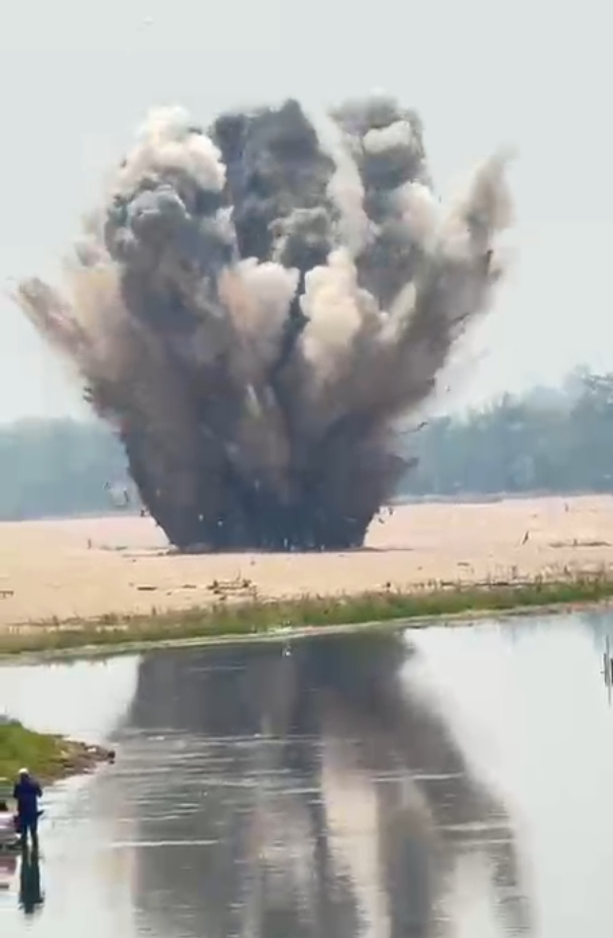 बहरागोड़ा में मिले तीसरे बम को किया गया सफलता पूर्वक डिफ्यूज