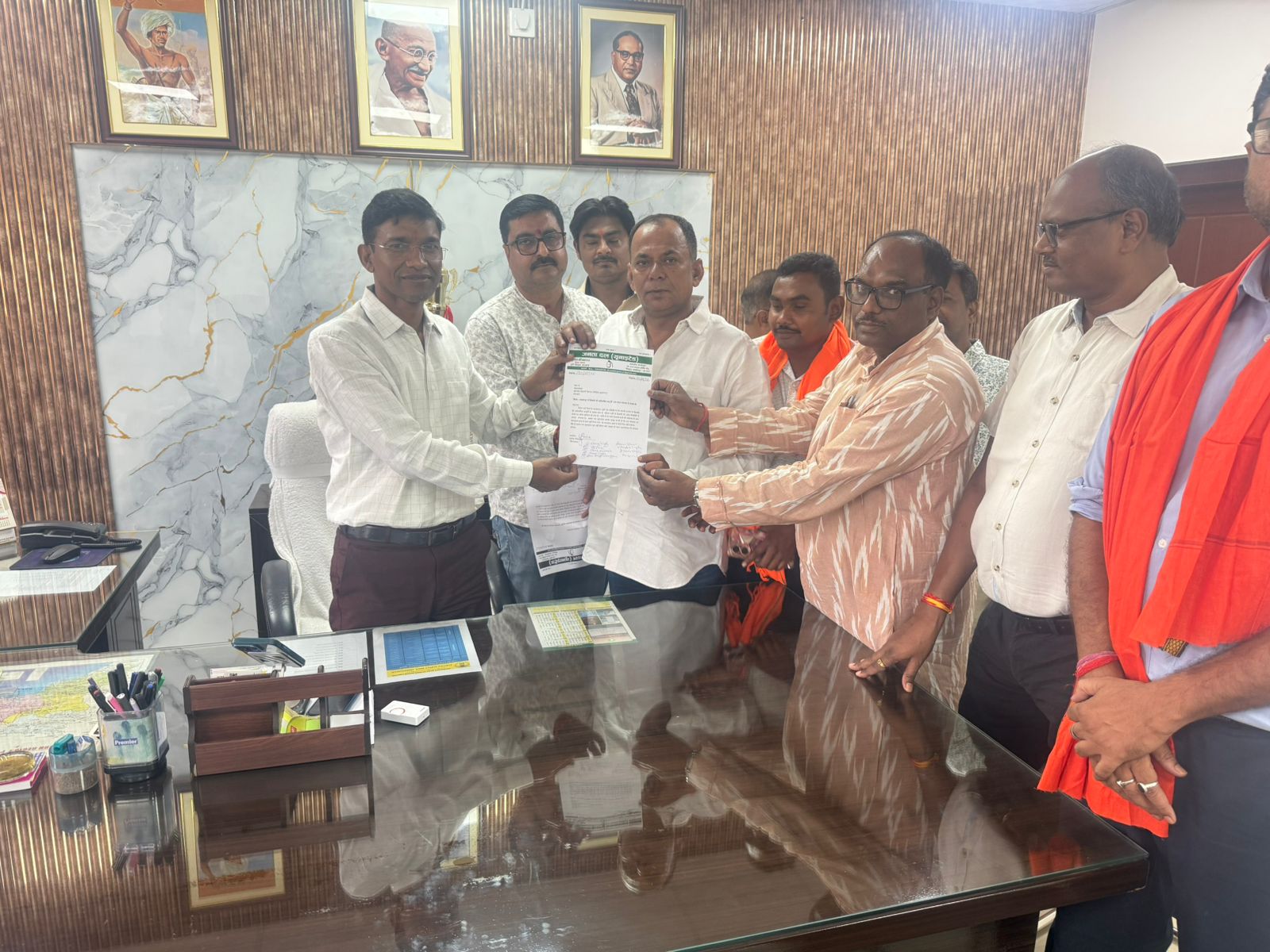 मांगो मे बिजली कटौती से बढ़ी परेशानी, लोगो ने दी उग्र प्रदर्शन की चेतावनी